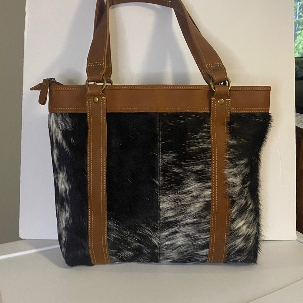 Myra Crawford Canyon Leather & Hairon handbag. Perfect condition new with tags. - Picture 4 of 11
